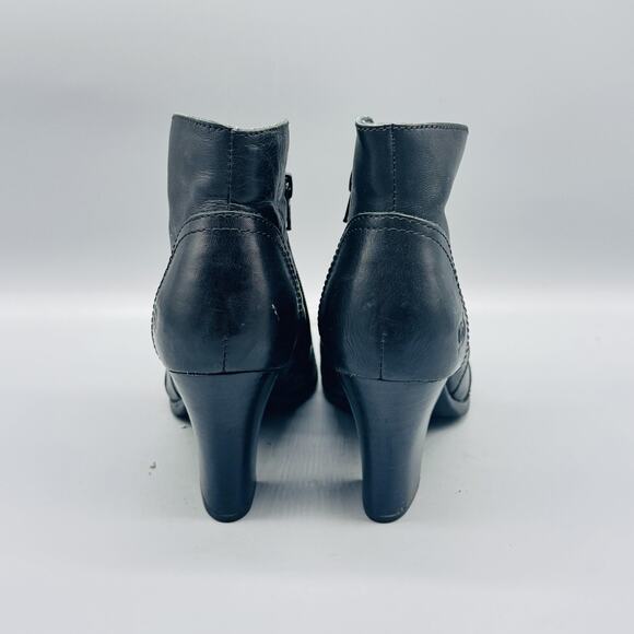Born Boots Womens 8 Black Leather Ankle Booties Heeled Round Toe Zip Comfort - Picture 5 of 11